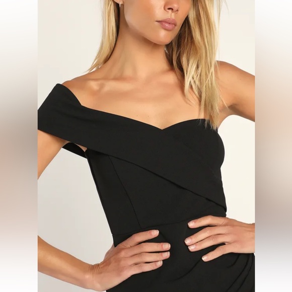 LULUS MYSTERIOUS MUSE ONE SHOULDER OFF THE SHOULDER TULIP MINI DRESS - Picture 2 of 7
